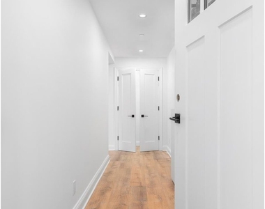 887 St Nicholas Avenue - Photo Thumbnail 18