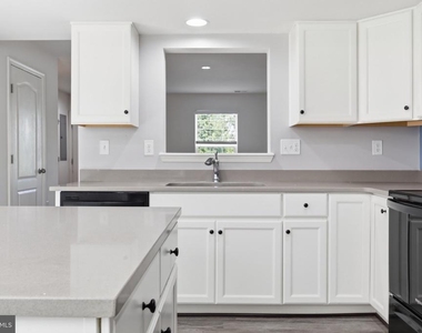65 Darien Drive - Photo Thumbnail 25