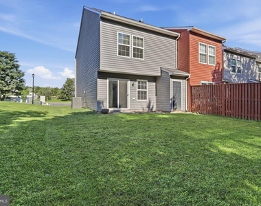 65 Darien Drive - Photo Thumbnail 5