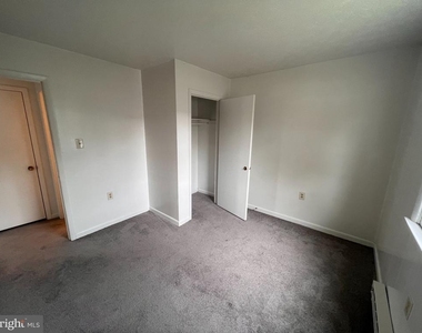 2332 Wilson Boulevard - Photo Thumbnail 3