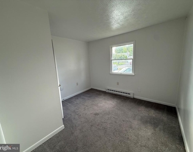 2332 Wilson Boulevard - Photo Thumbnail 7