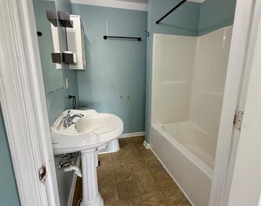 540 Monticello Street - Photo Thumbnail 8