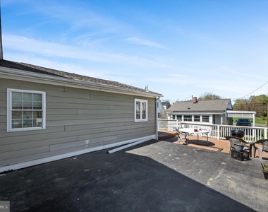 540 Monticello Street - Photo Thumbnail 14