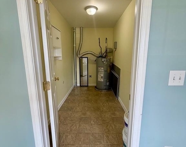 540 Monticello Street - Photo Thumbnail 9