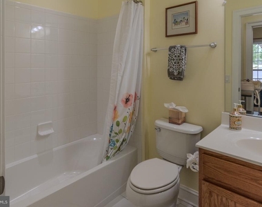 57 Denison Street - Photo Thumbnail 3