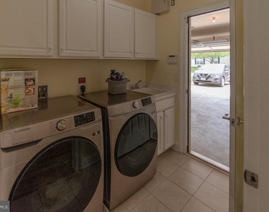 57 Denison Street - Photo Thumbnail 6