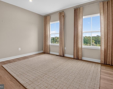 130 Mckittrick Drive - Photo Thumbnail 20