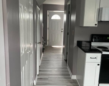 7 Pear Tree Lane - Photo Thumbnail 10