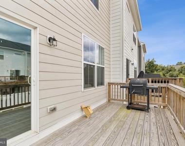 3817 Drayton Court - Photo Thumbnail 22