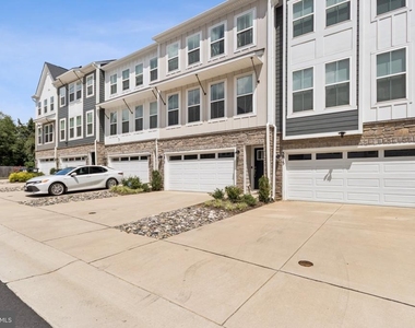 3817 Drayton Court - Photo Thumbnail 1