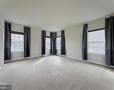 10589 Hinton Way - Photo Thumbnail 36