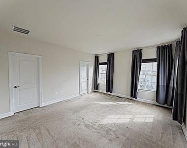 10589 Hinton Way - Photo Thumbnail 38