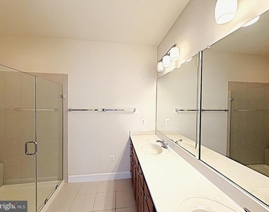 10589 Hinton Way - Photo Thumbnail 46