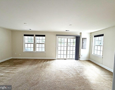 10589 Hinton Way - Photo Thumbnail 63