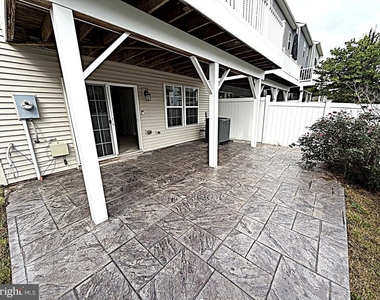 10589 Hinton Way - Photo Thumbnail 14