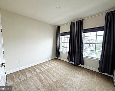 10589 Hinton Way - Photo Thumbnail 53