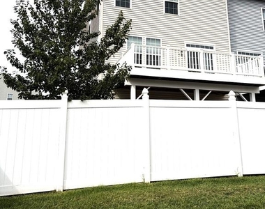 10589 Hinton Way - Photo Thumbnail 9