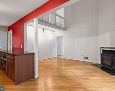 2609 Woodfern Court - Photo Thumbnail 37
