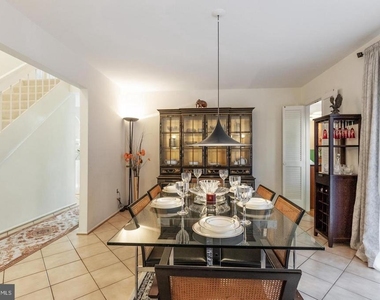 2609 Woodfern Court - Photo Thumbnail 43
