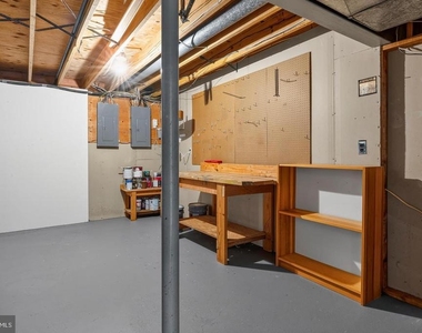 2609 Woodfern Court - Photo Thumbnail 59