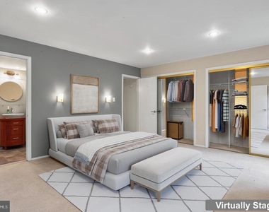 2609 Woodfern Court - Photo Thumbnail 19