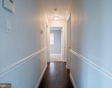 7108 Ordway Road - Photo Thumbnail 10