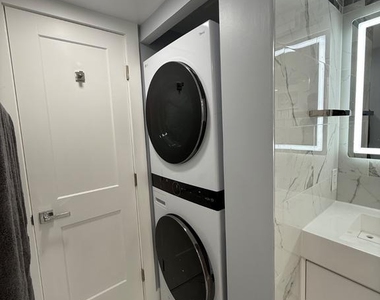 5505 Seminary Road - Photo Thumbnail 11