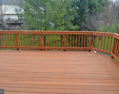 14243 Glade Spring Drive - Photo Thumbnail 7