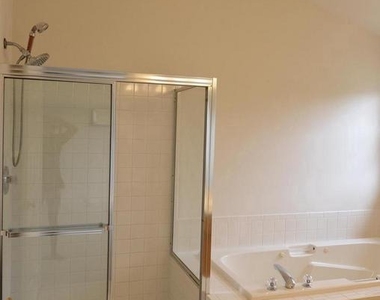 14243 Glade Spring Drive - Photo Thumbnail 8