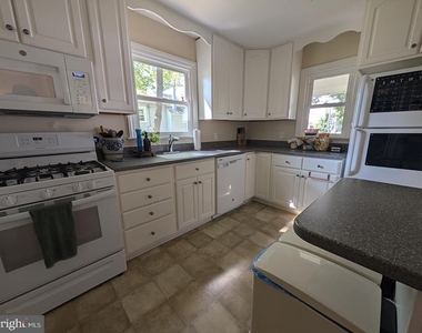 2853 Fairmont Street - Photo Thumbnail 37