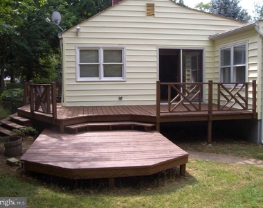 2853 Fairmont Street - Photo Thumbnail 2