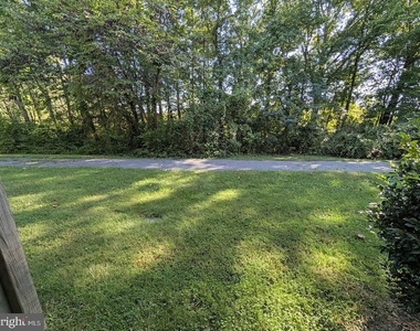 8241 Clifton Farm Court - Photo Thumbnail 38