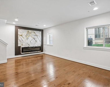 2865 Lowen Valley Road - Photo Thumbnail 9