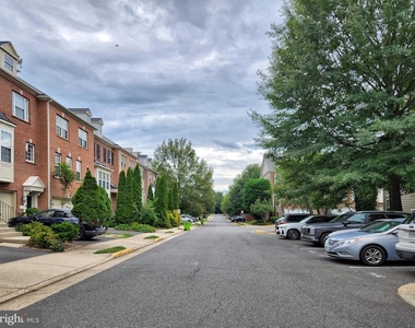 4475 Monmouth Street - Photo Thumbnail 12