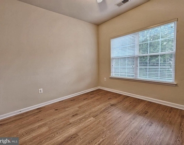 4475 Monmouth Street - Photo Thumbnail 21
