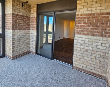 8340 Greensboro Drive - Photo Thumbnail 14