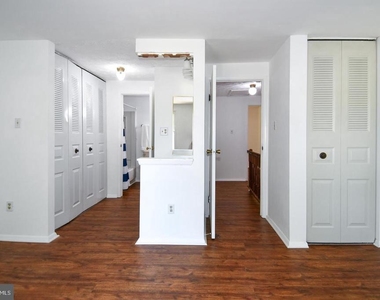 8335 Windfall Road - Photo Thumbnail 17