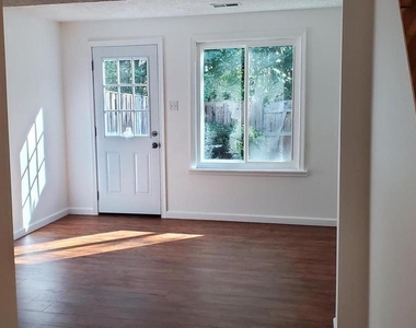 8335 Windfall Road - Photo Thumbnail 23