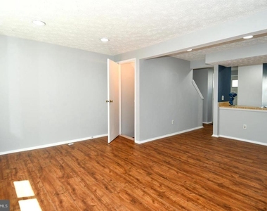 8335 Windfall Road - Photo Thumbnail 9