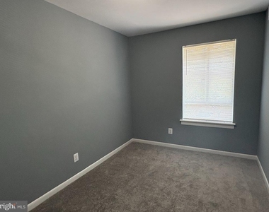 11631 Stoneview Square - Photo Thumbnail 12