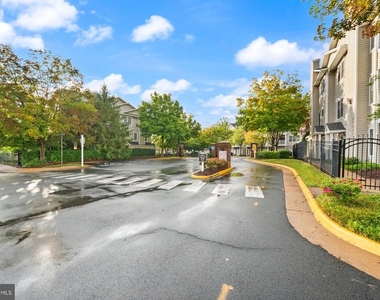 4510 Superior Square - Photo Thumbnail 30