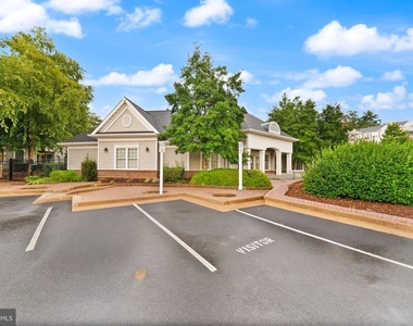4510 Superior Square - Photo Thumbnail 26