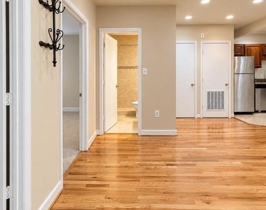 209 Hanover Street - Photo Thumbnail 1