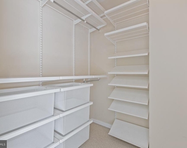 444 W Broad Street - Photo Thumbnail 16