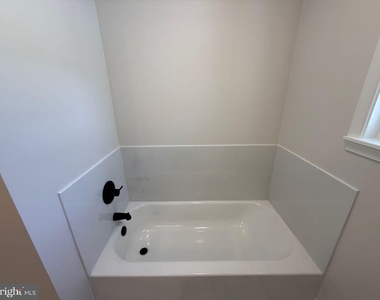 12469 Paige Road - Photo Thumbnail 28