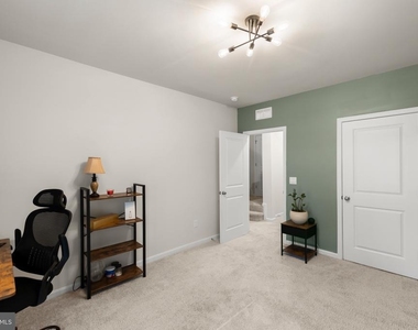 404 Norris Street - Photo Thumbnail 41