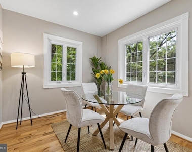 1024 Valley Drive - Photo Thumbnail 2
