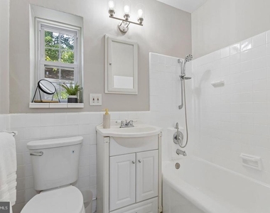 1024 Valley Drive - Photo Thumbnail 12