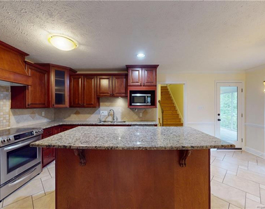 464 Summerlea Drive - Photo Thumbnail 8