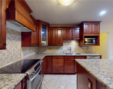 464 Summerlea Drive - Photo Thumbnail 9